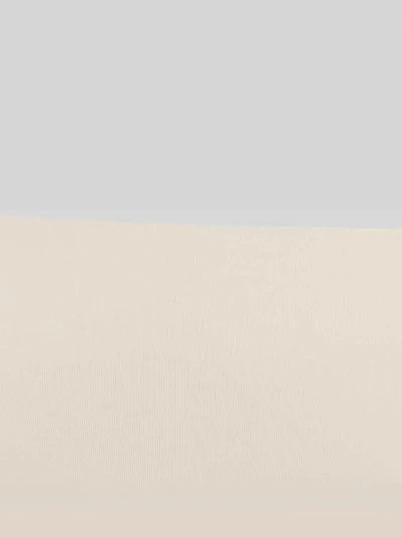 Hanro Slip met elastische band zand, foto 3
