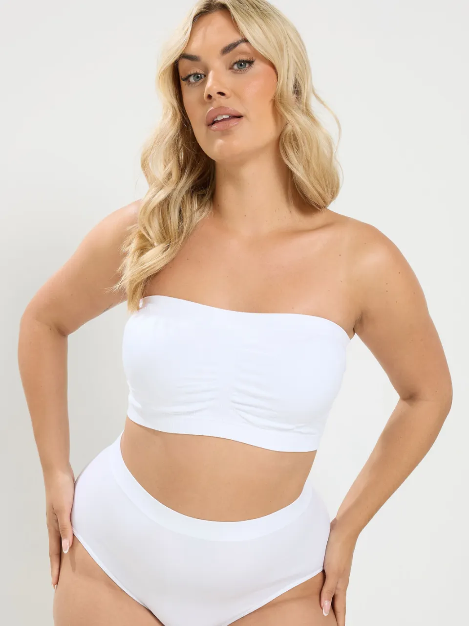 Yours Yourset 2Pack Zwarte En Witte Naadloze Voorgevormde Bandeaubeha'ssize 50-52, foto 2