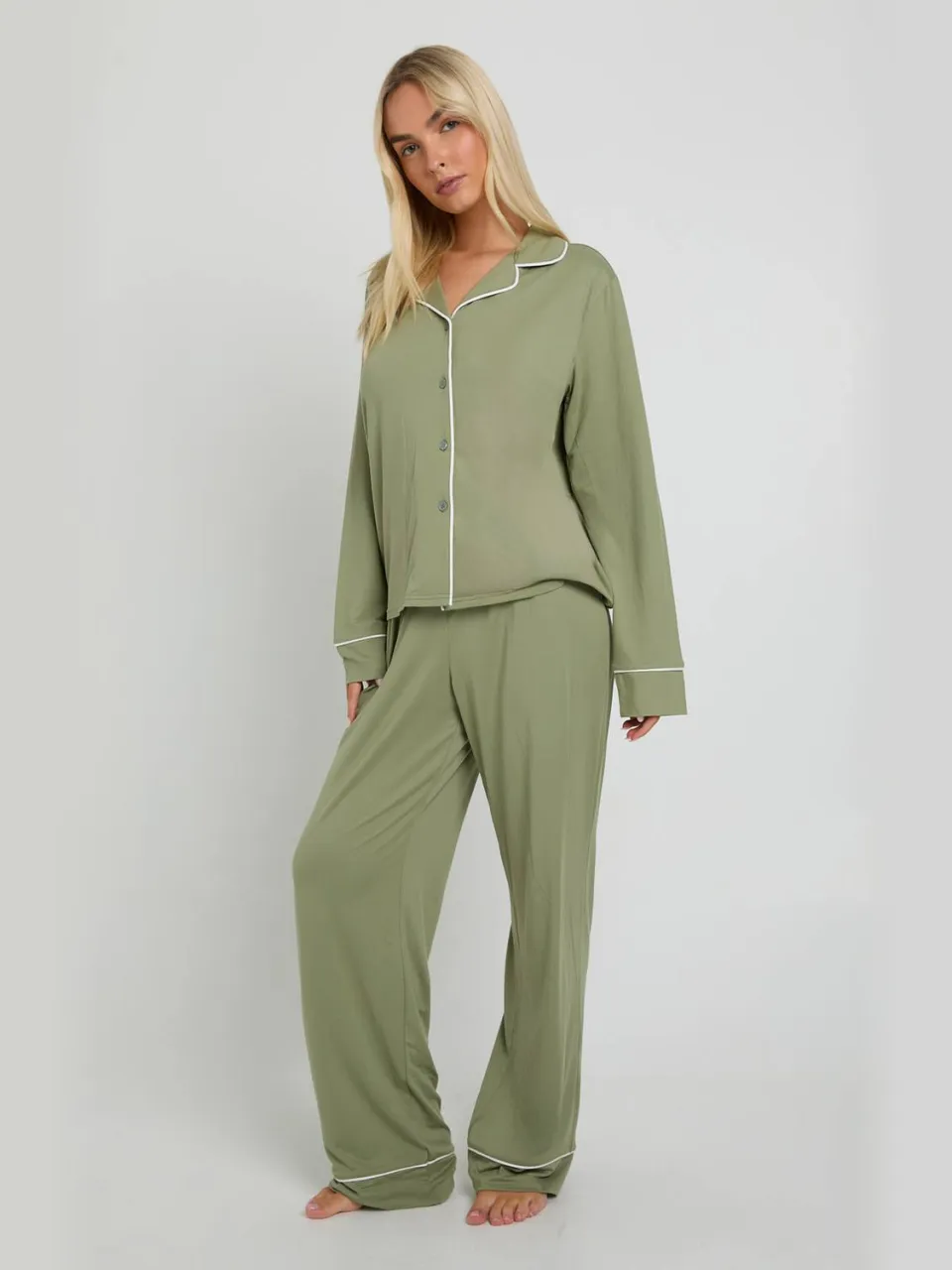 boohoo Dames Jersey Piping Detail Langmouwshirt & Broek Pyjamasset verstandig, foto 3