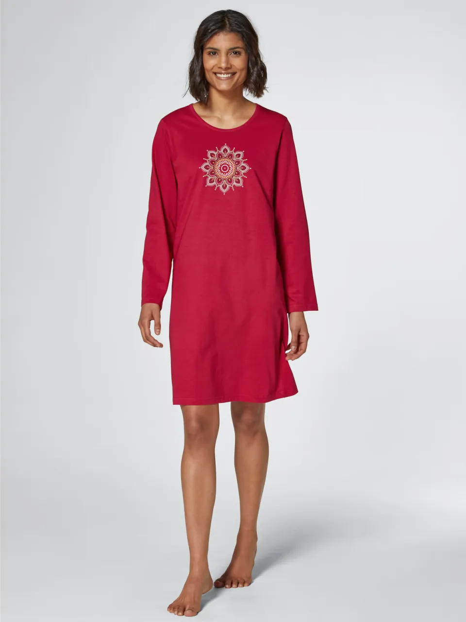 nachthemd rood met mandalaprint