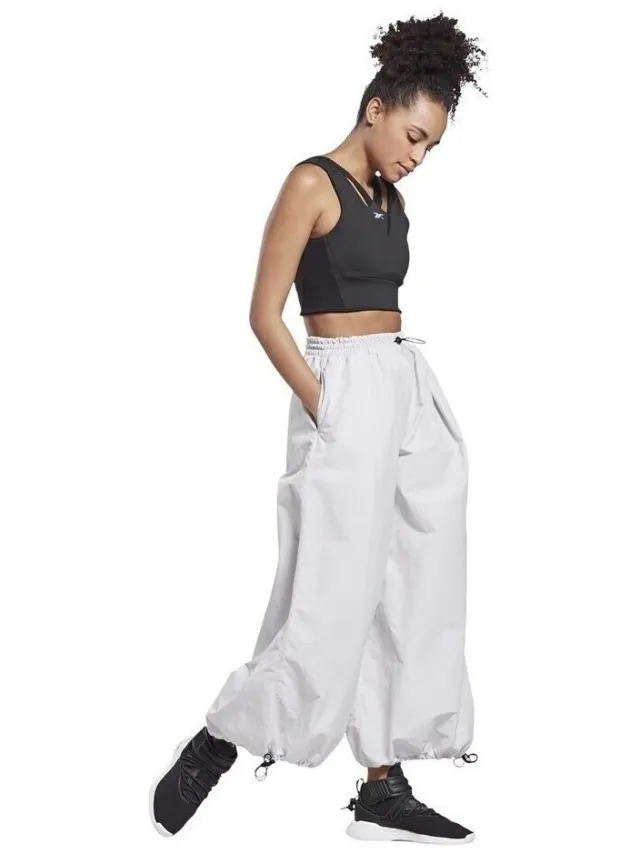 Reebok Sport BH Reebok Sport Studio Mediumimpact Zwart