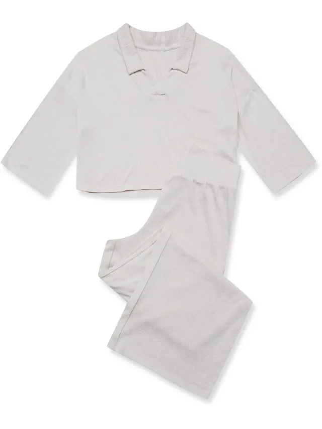 ESOTIQ Jen Serie - Damespyjamaset - Glad - Met Sokken Lichtbeige