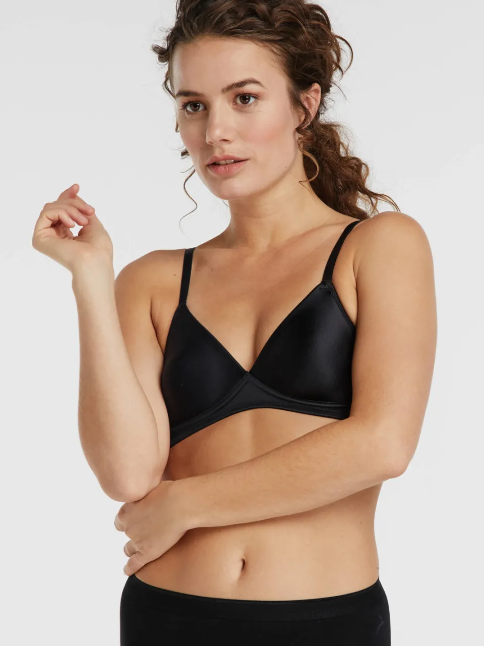 Triumph Soft Sensation voorgevormde bh zonder beugel zwart, foto 5