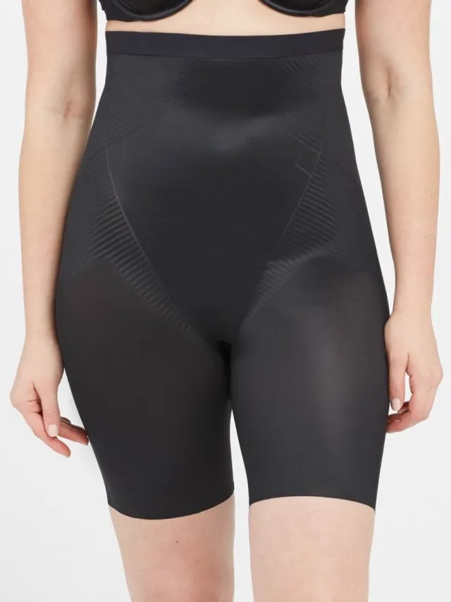 Spanx SPANXshape™ Invisible High-Waisted Mid-Thigh Short - Kleur Very Black - Maat 1X (XXL) Meerkleurig