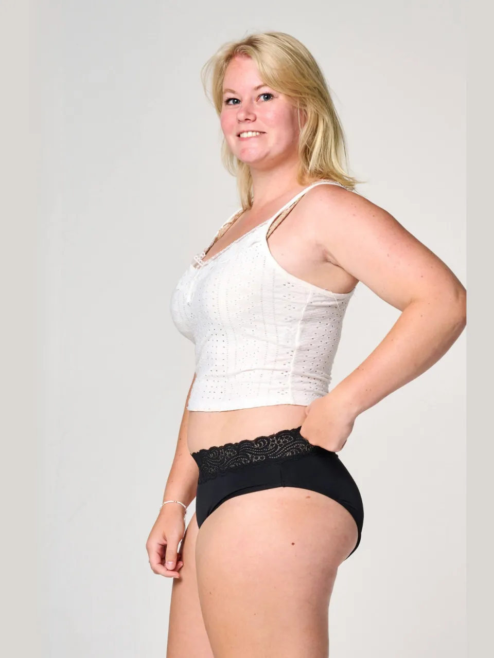Moodies Undies sterk absorberende menstruatieslip zwart, foto 4