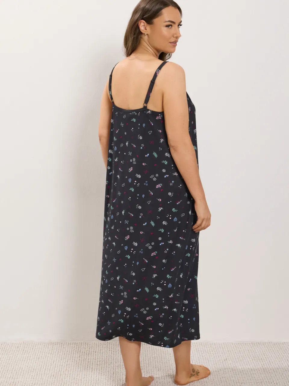 Yours Zwarte Zacht Aanvoelende Chemise Met Kleine Bloemenprint-44, foto 3