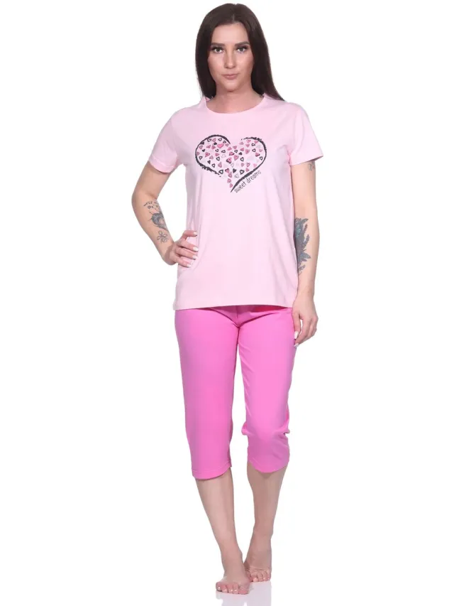 Normann Dames capri pyjama, 3/4 capri pyjama met hartjespatroon rosa