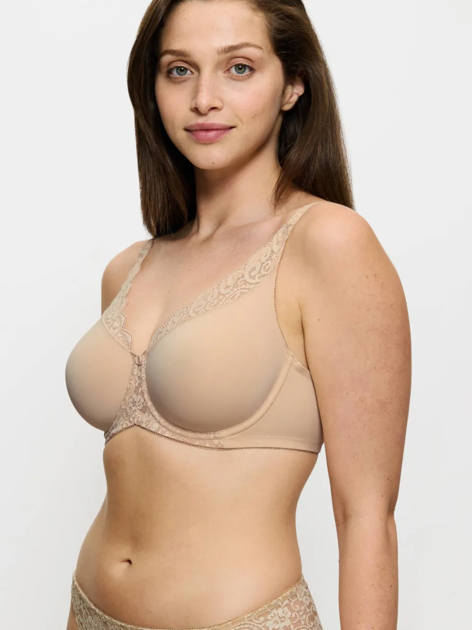 Triumph Amourette W01 minimizer-bh beige, foto 4