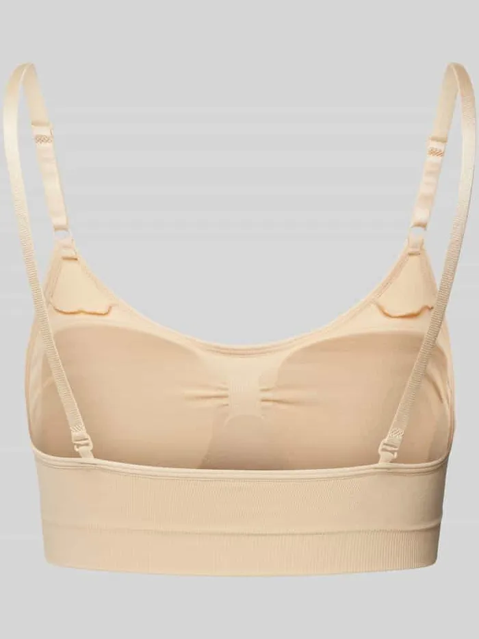 MAGIC Bodyfashion Beha met spaghettibandjes, model 'COMFORT' beige, foto 2