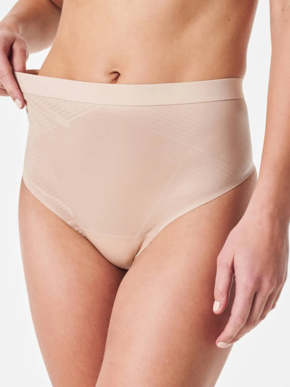 SPANX SPANXshape™ Invisible medium corrigerende string beige, foto 6