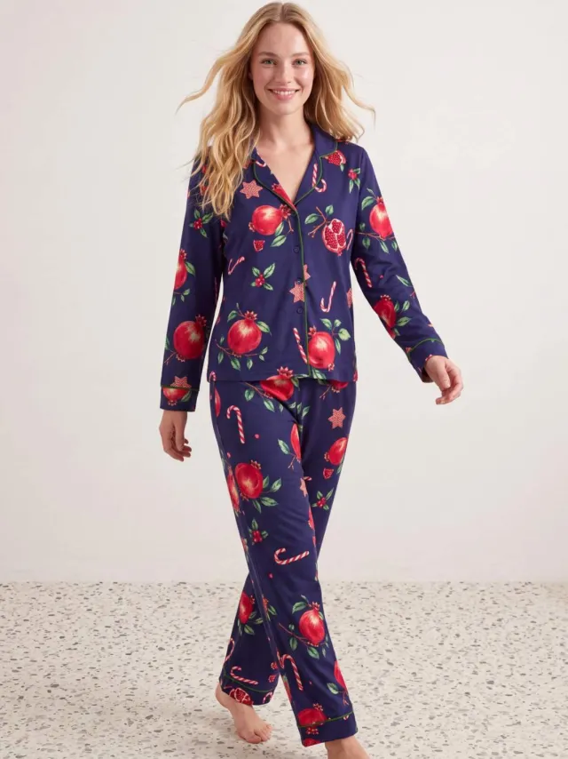 Trendyol TRENDYOLMİLLA Dames 2-pack Donkerblauw Met grafische print Lang Loungewear Regular fit Pyjama- Sets marineblauw/blauw, foto 2