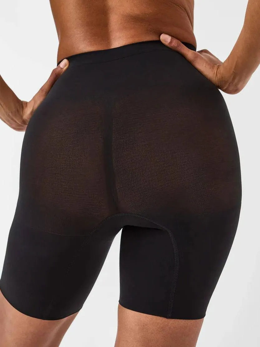 SPANX SPANXsculpt™ Seamless Power seamless sterk corrigerende short zwart, foto 4