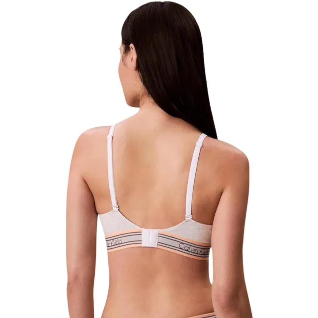 Calvin Klein Lightly Lined Triangle bralette wit