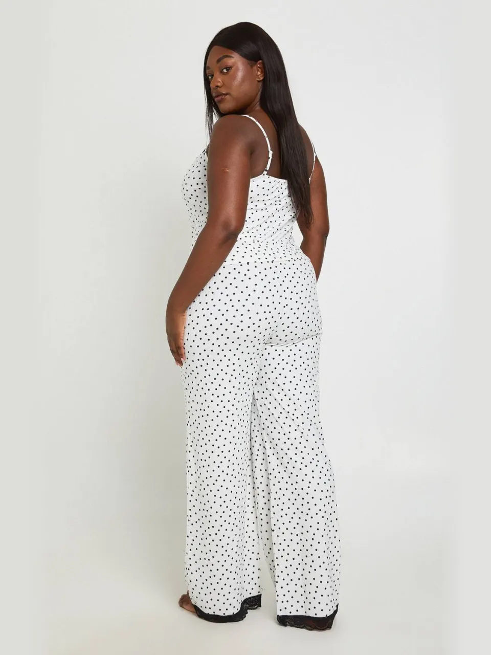 boohoo Dames Plus Polkadot Cami En Broek Pyjama Set zwart wit, foto 3