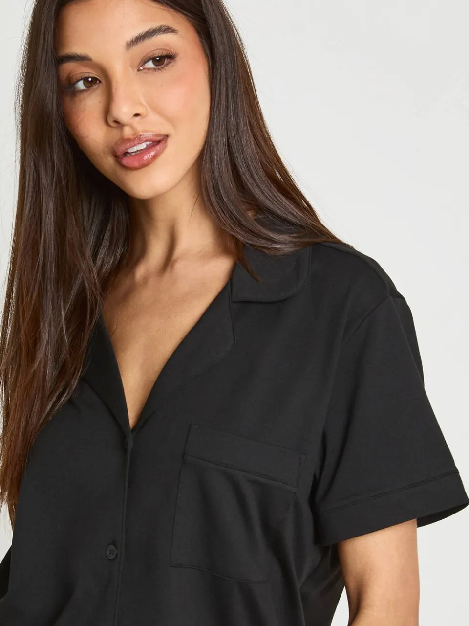 boohoo Dames Zachte Korte Mouw Shirt & Shorts Pyjama Set zwart, foto 4