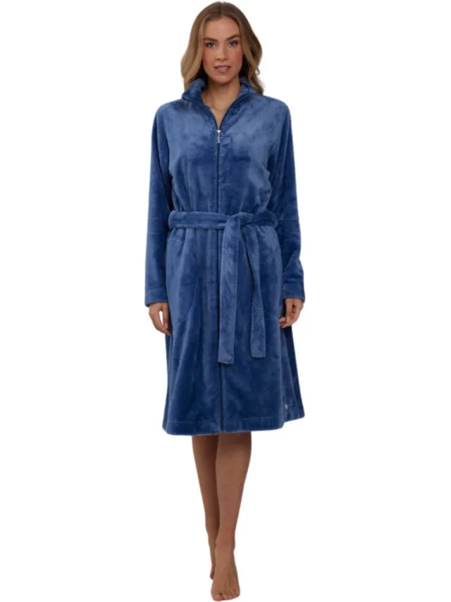 Pastunette Dames badjas met rits - blauw - fleece - zacht & warm - ritssluiting badjas dames - luxe ochtendjas - reliëfpatroon - maat 4XL (60-62) Blauw/relïef