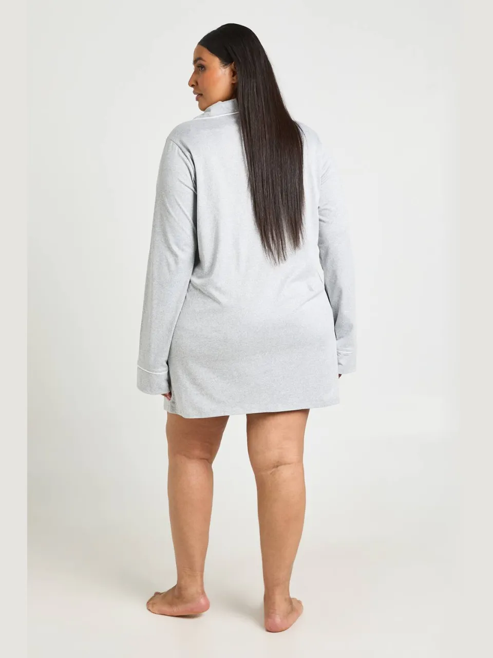 boohoo Dames Plus Nachthemd Met Lange Mouwen En Paspeldetail grijze mergel, foto 2