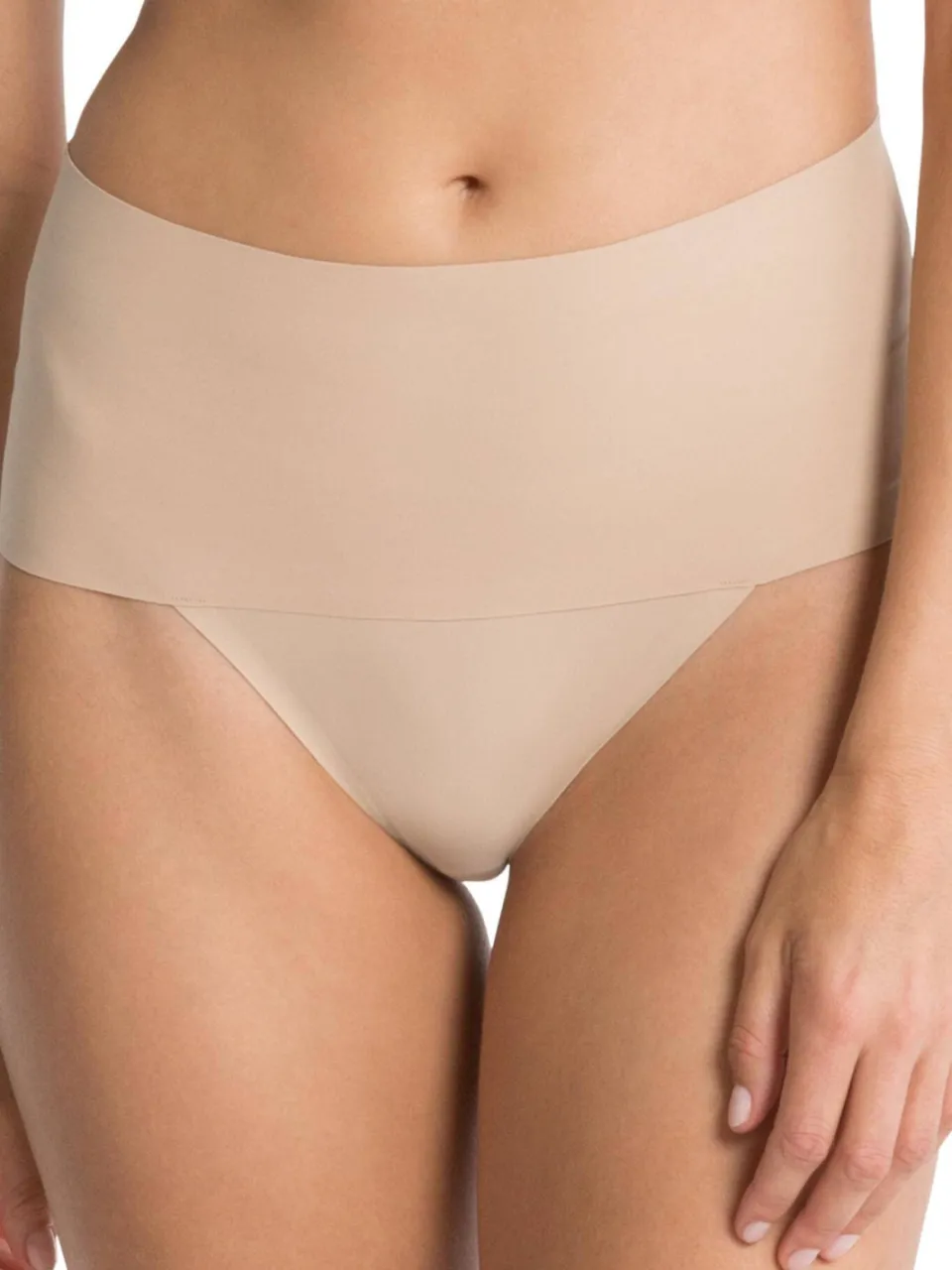 Spanx SPANXsupersmooth™ Undie-tectable seamless licht corrigerende string lichtbeige, foto 6