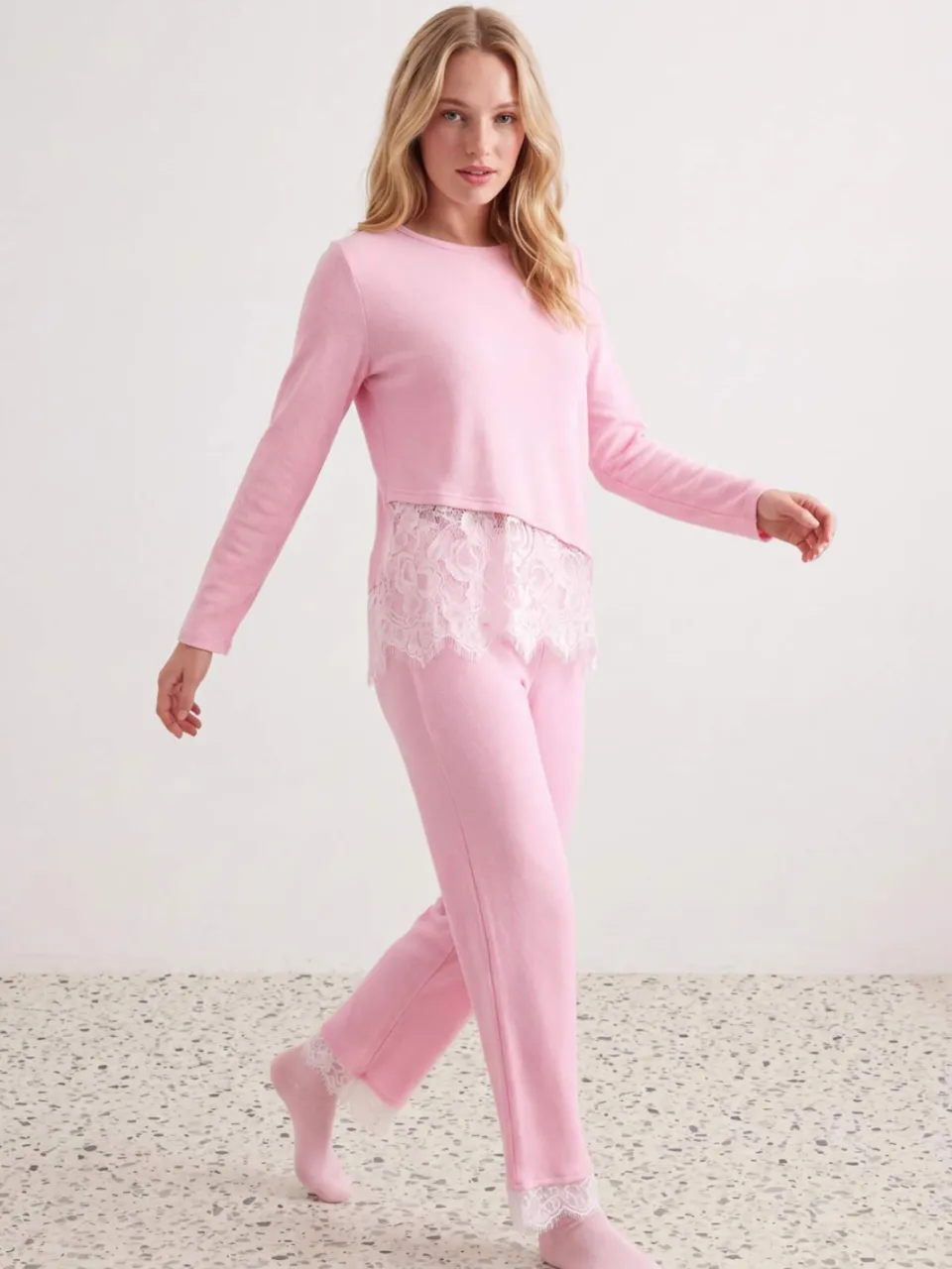 Trendyol TRENDYOLMİLLA Dames 2-pack Roze Effen Lang Loungewear Regular fit Pyjama- Sets, foto 2