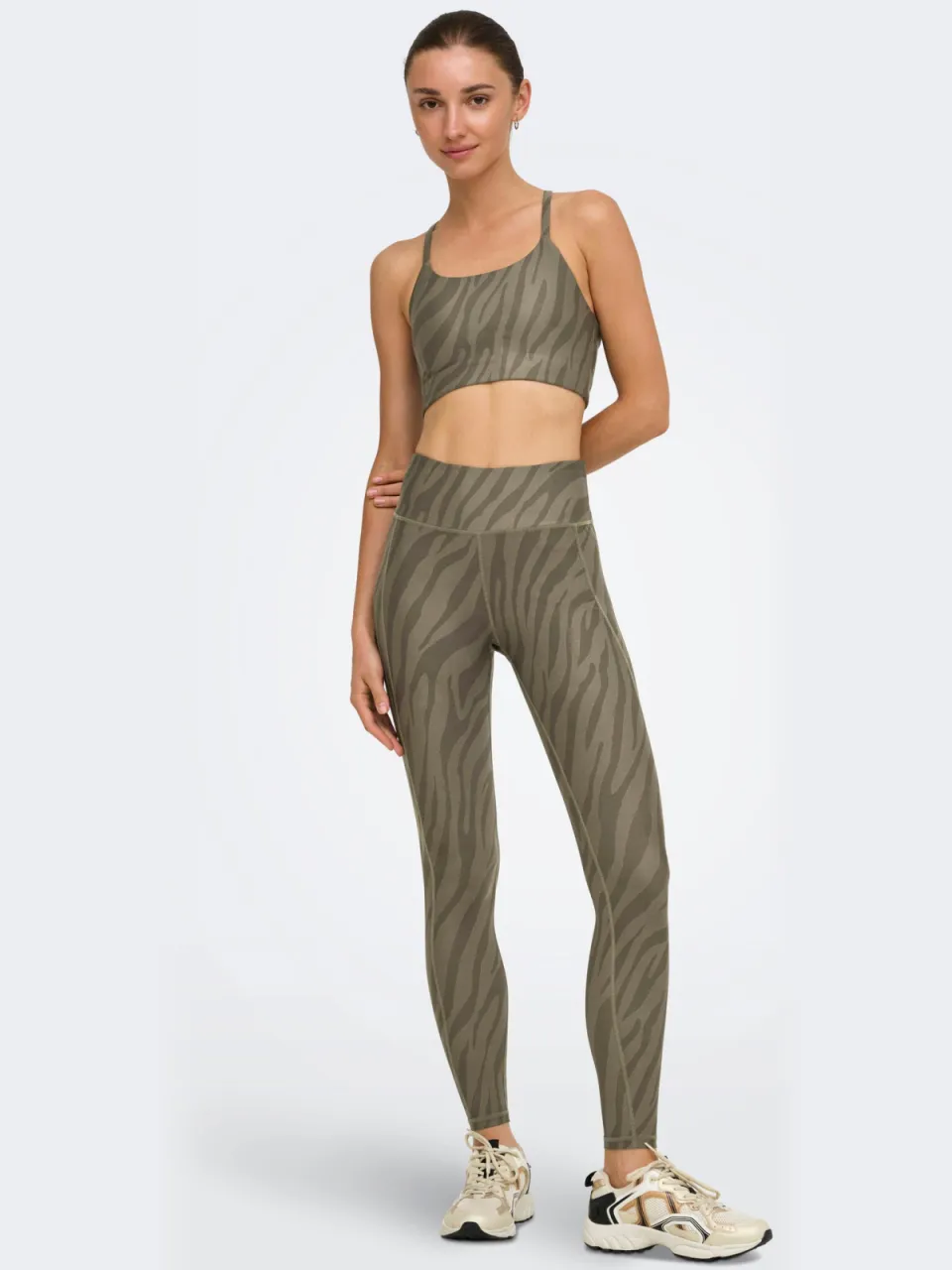 Only Play sport-bh medium support met zebraprint - groen