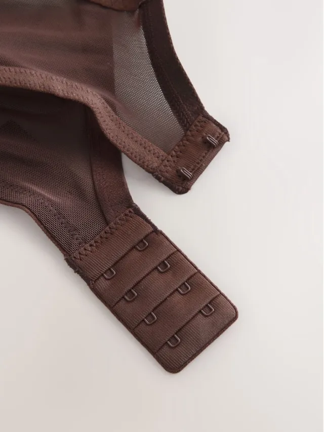 Next Dames - Set van 3 DD+ beha's zonder vulling met volledige cups en ondersteuning aan zijkant - Zwart Black/White/Chocolate Nude