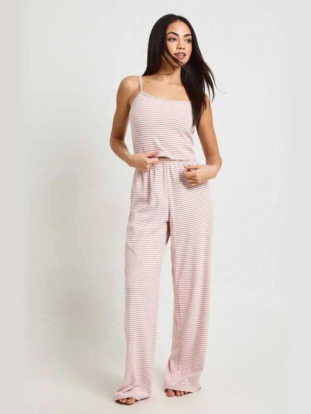 boohoo Dames Zachte Geribbelde Gestreepte Hemdtop & Broek Pyjama Set Baby Roze