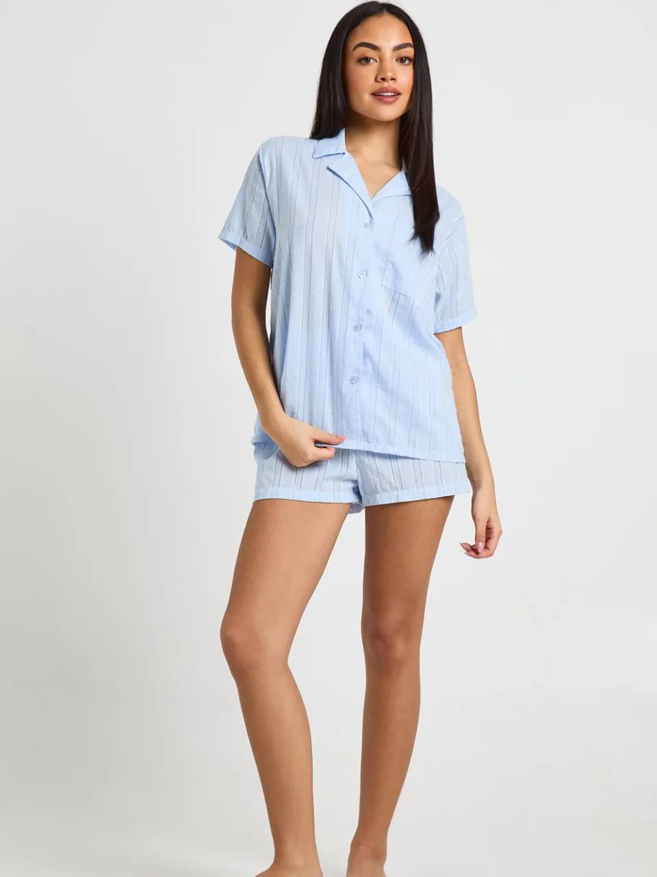 boohoo Dames Katoenen Dobby Korte Mouw Shirt & Korte Pyjama Set lichtblauw, foto 2