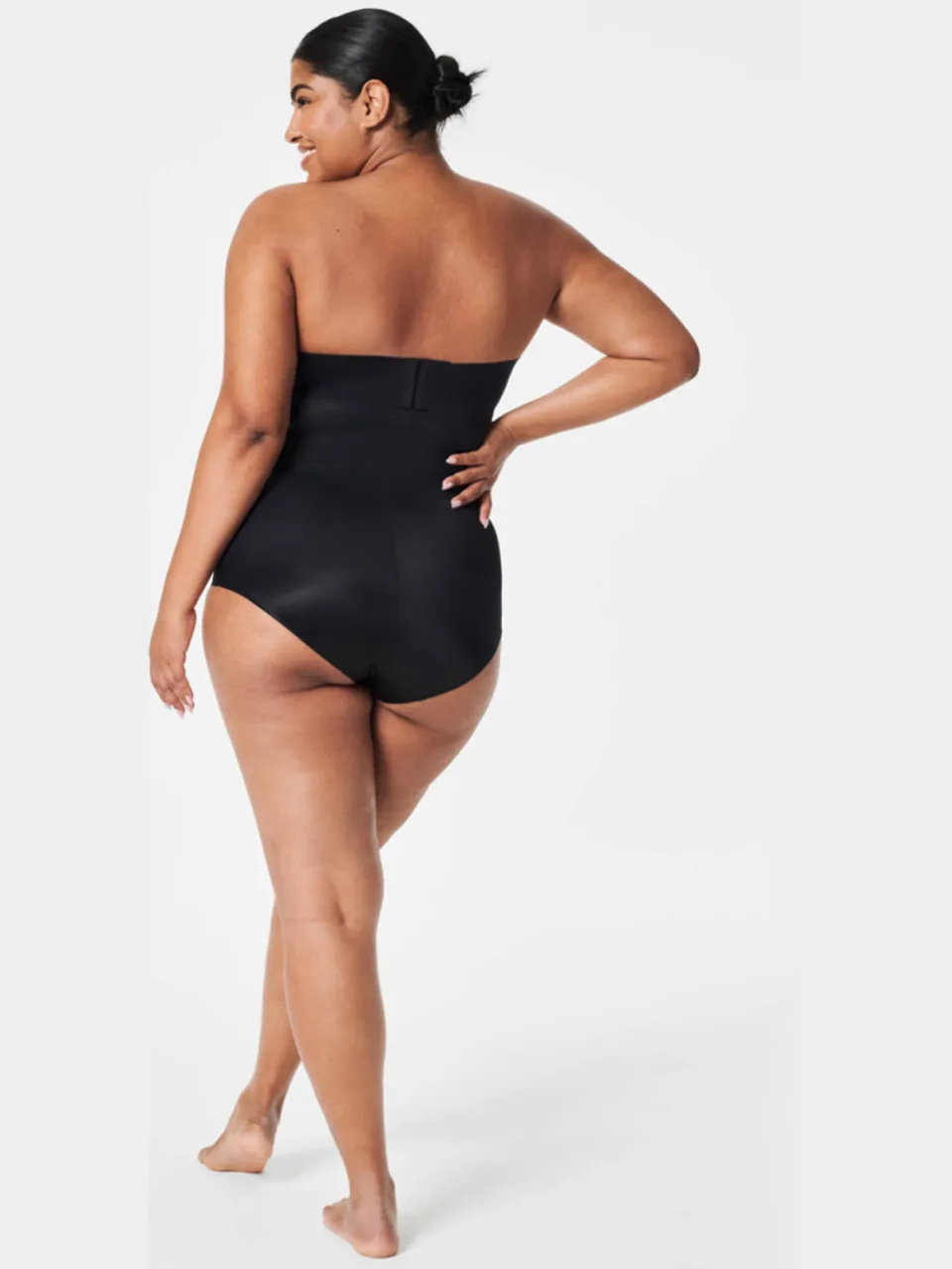 SPANX SPANXshape™ Invisible high waist medium corrigerende slip zwart, foto 5