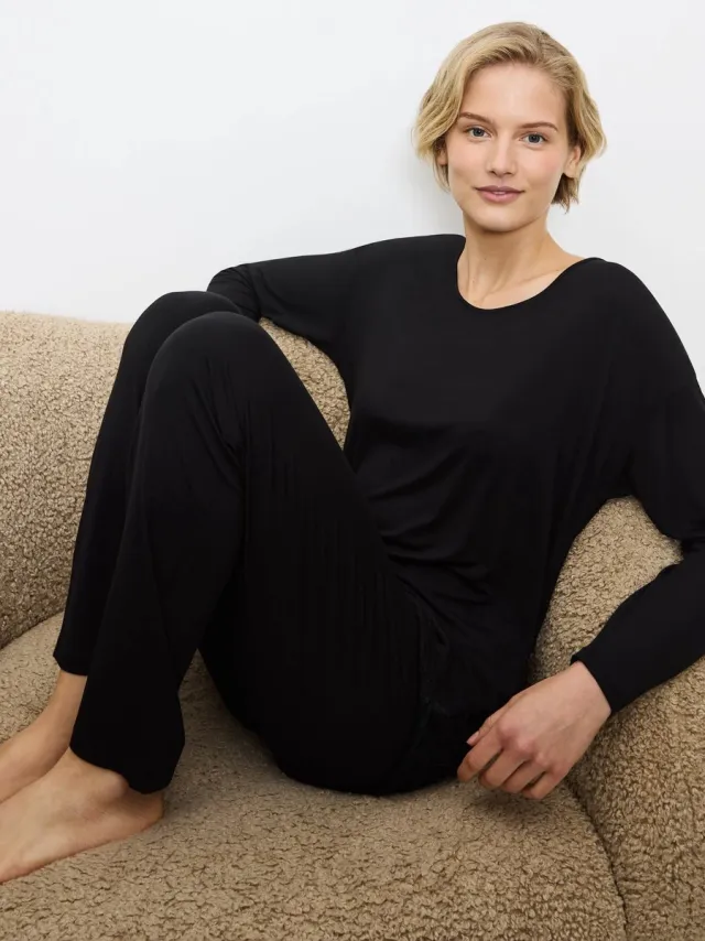 Triumph Pyjama Timeless Sensuality zwart