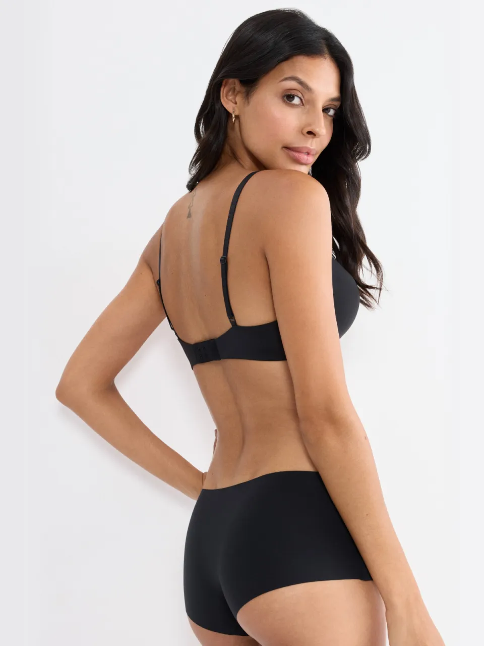 Triumph Body Make-Up Illusion T-shirt-bh met beugel zwart, foto 5