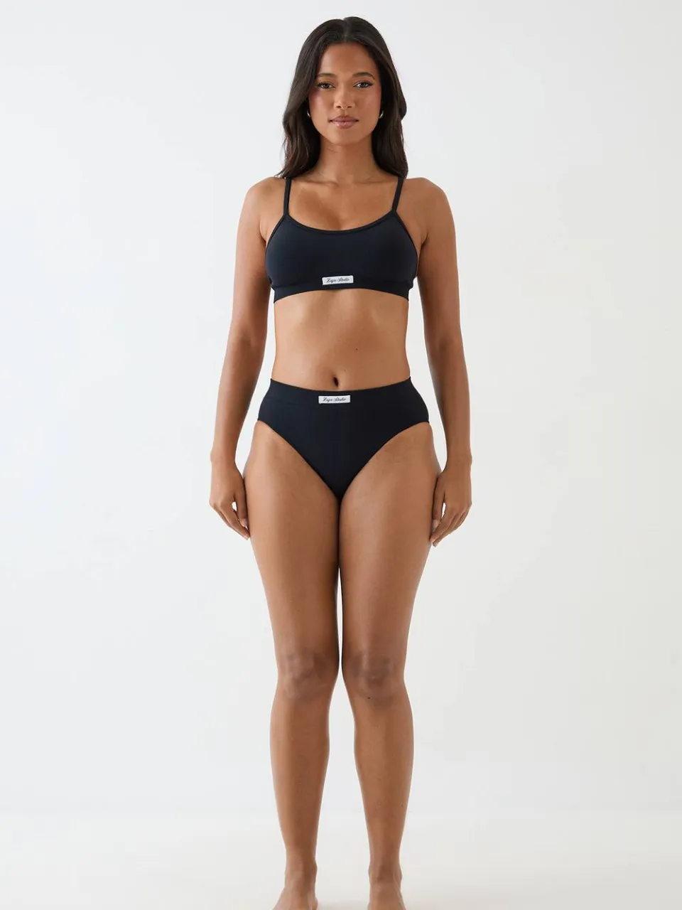 DSGN Studio Dames Dsgn Studio Naadloze Bralette Met Ronde Hals En Slipje Lingerieset Zwart
