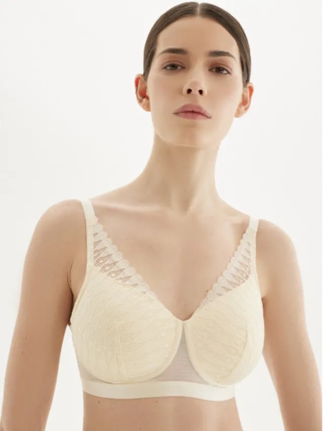 Megami Lambada Voorgevormde Prothese Bralette Antique White Ivoor