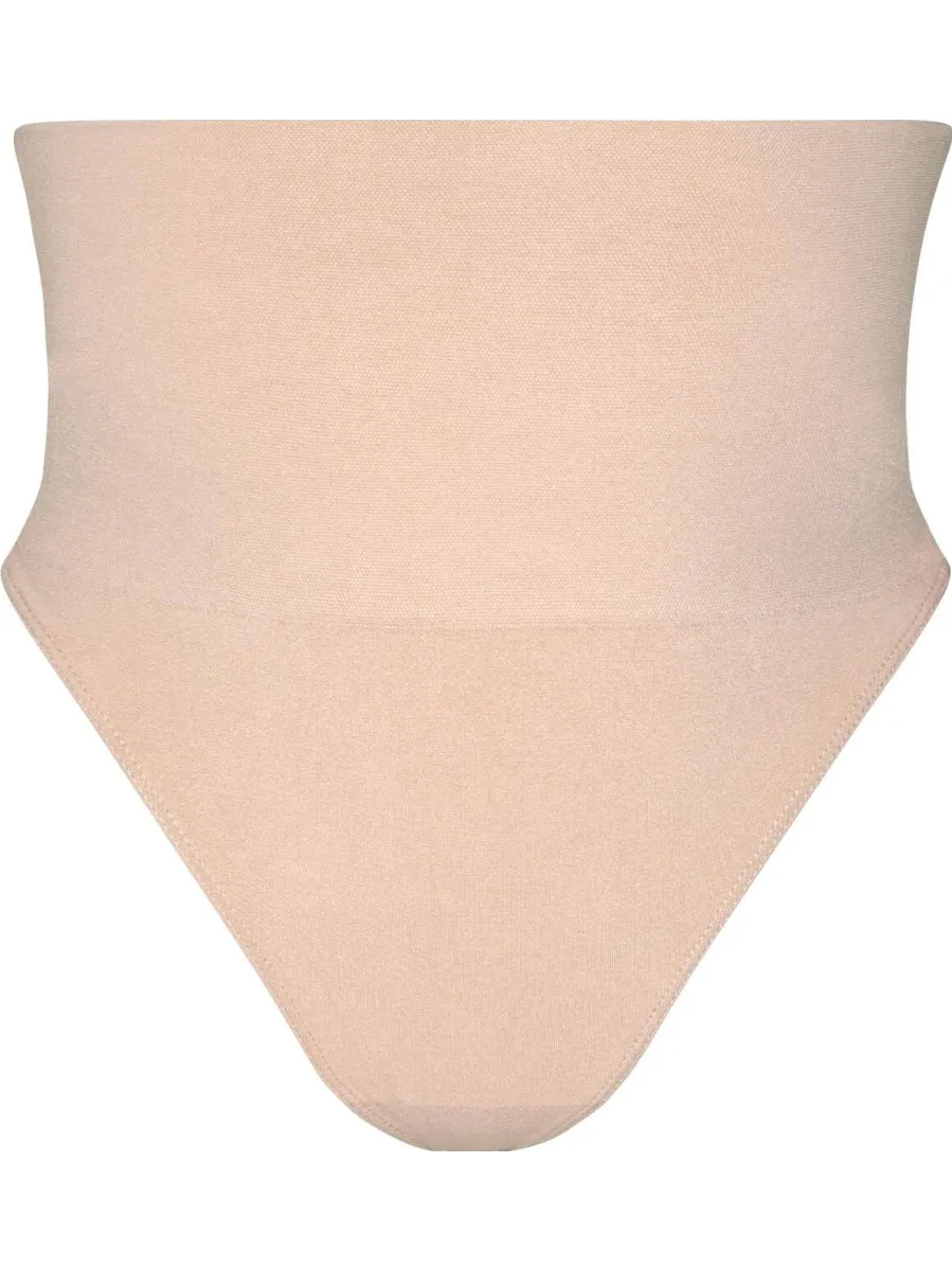 MAGIC Bodyfashion seamless high waist corrigerende string Shimmer beige, foto 2