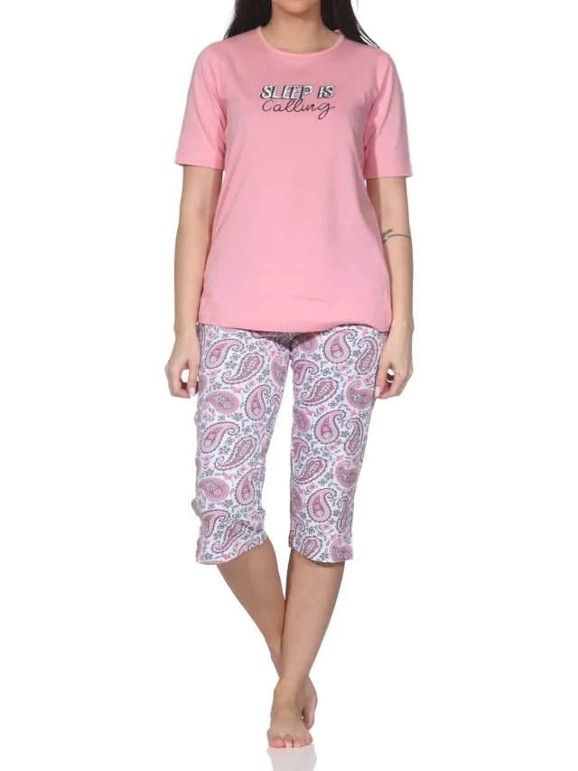 Normann dames capri pyjama korte mouw met frontprint & paisley ook in grote maten roze