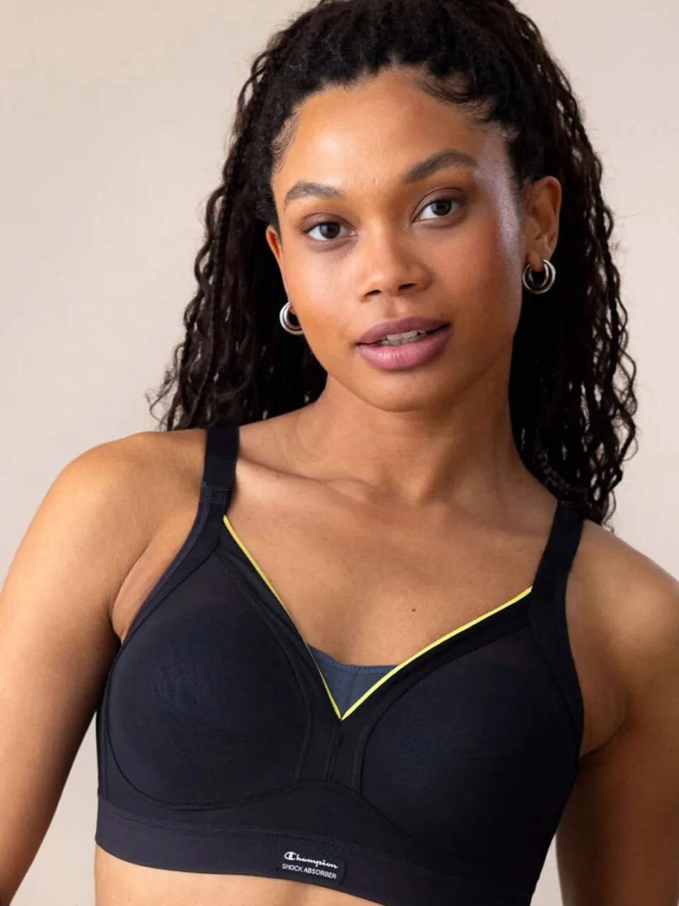Shock Absorber level 3 sportbh Active Shaped Support zwart, foto 5
