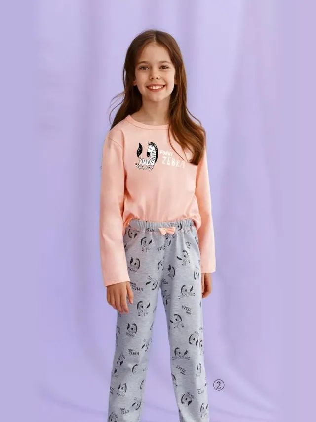 Taro Pyjama Sarah. Maat 140 cm / 10 jaar Roze multi