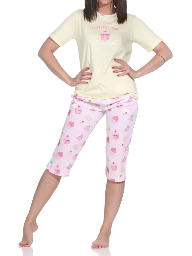 Normann dames capri Pyjama met korte mouwen – schattig cupcake-motief – ook in grote maten vanille