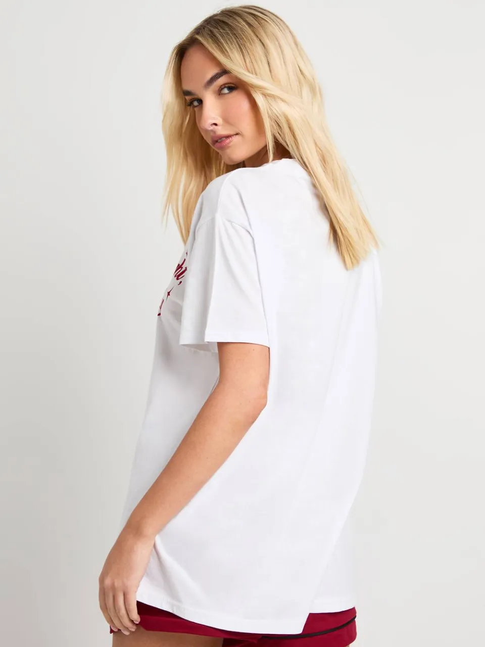 boohoo Dames Kerst 'Sleigh All Day' oversized slaap T-shirt wit, foto 2