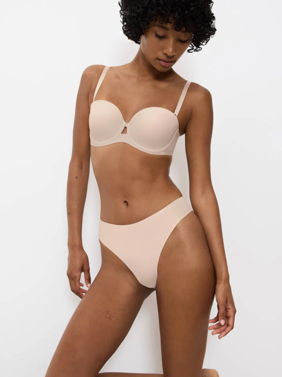 Triumph strapless T-shirt-bh met beugel lichtbeige, foto 2