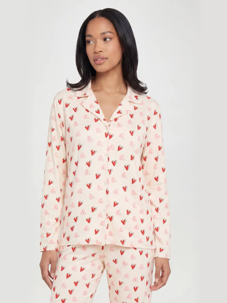 boohoo Dames Pyjama Set Met Hartenprint Lange Mouwen & Broek beige, foto 2