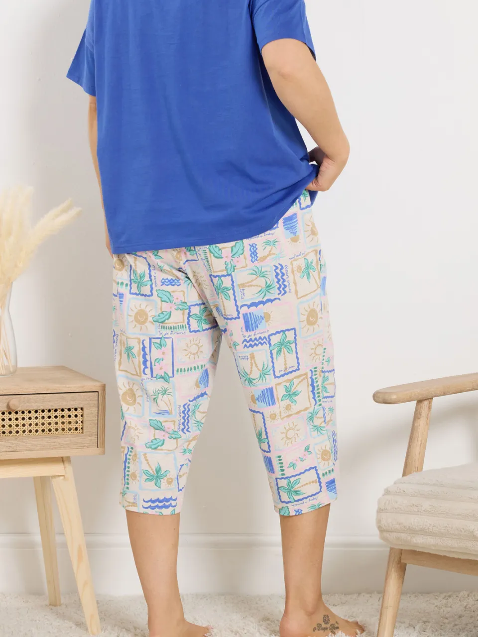 Yours Natuurlijk Bruine Cropped Pyjamabroek Met Postkaartprint-52, foto 4