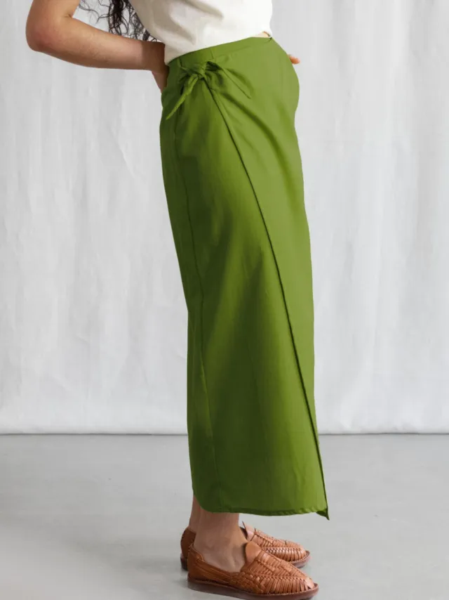 Jyoti - Fair Works dames vegan Wikkelrok Tanvi Basilicum groen, foto 2