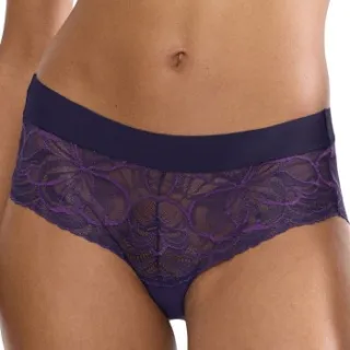 Triumph Body Make-Up Illusion Lace Shorty D1 * Actie * Lila,Rood
