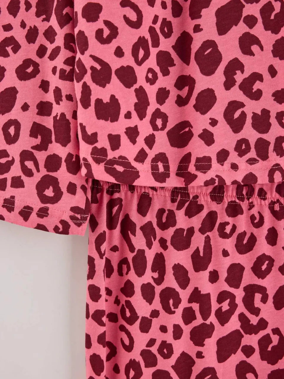 Trendyol TRENDYOLMİLLA Dames 2-pack Paars Animal print Lang Loungewear Regular fit Pyjama- Sets, foto 2