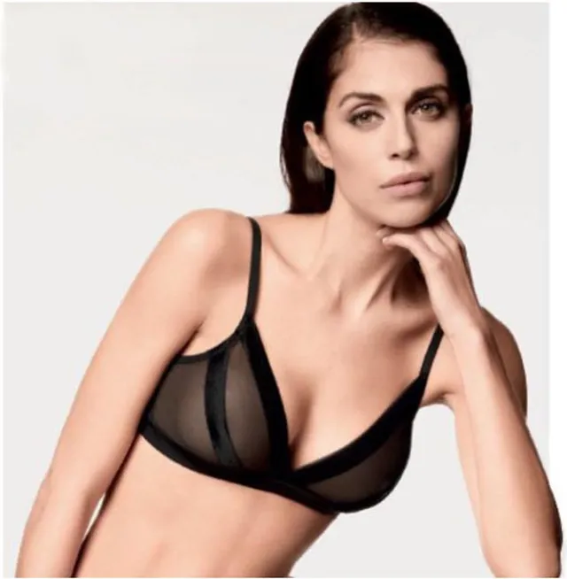 Lormar t-shirt beha, van tule en lycra, zonder beugels zwart