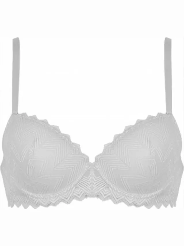 Naturana beugel BH met lichte padding maat 85D wit