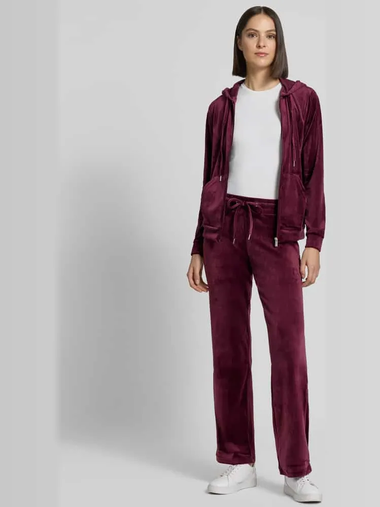b.Young Twinset met kangoeroezak model 'MITZA SET' Bordeaux