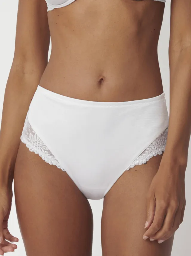 Triumph Ladyform Soft maxislip wit