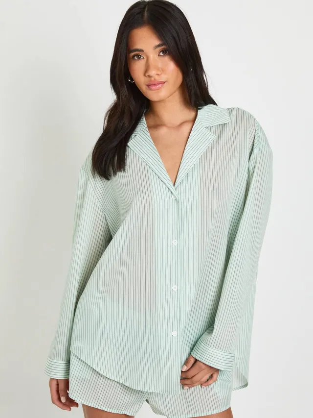 boohoo Dames Katoenen Gestreepte Oversized Pyjama Set Met Shirt Met Lange Mouwen & Short Groente