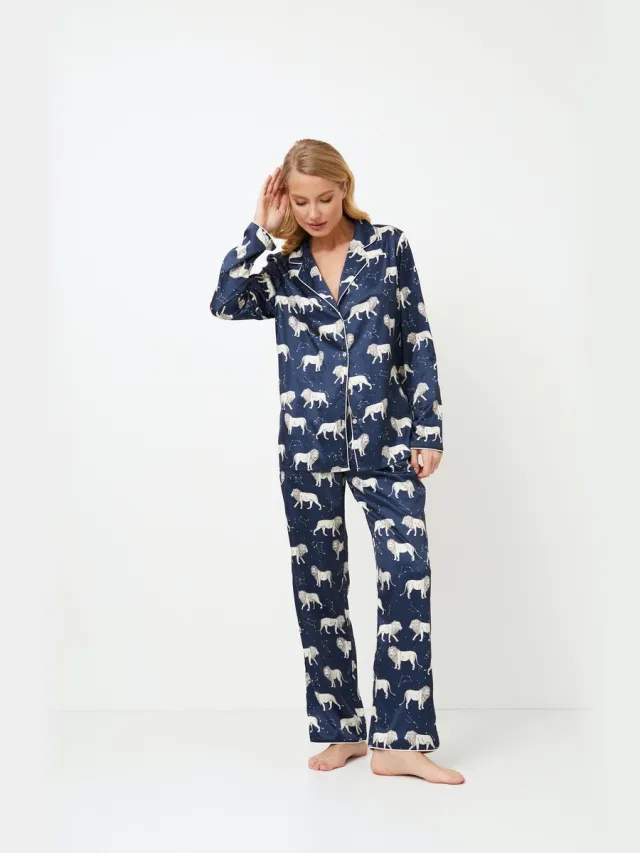Aruelle Blauwe dames pyjama Nala–pyjamahemd met lange mouw-knoopsluiting-lange broek met zakken